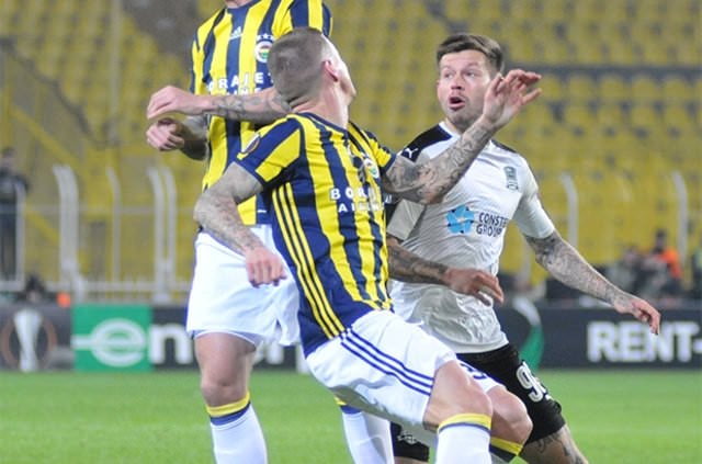 Skrtel sosyal medyayı salladı!