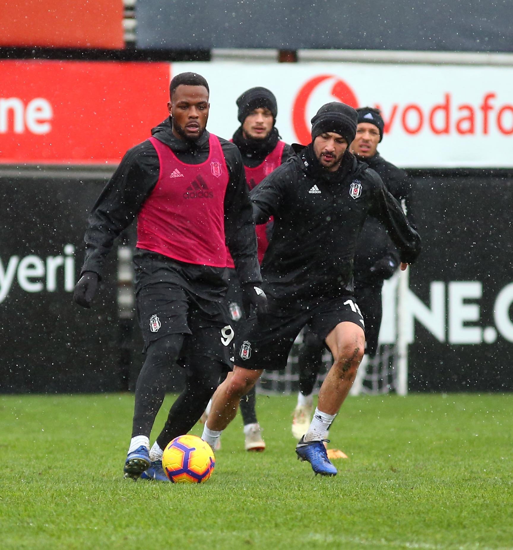 Beşiktaş’ta flaş Babel gelişmesi!