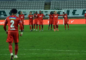 Beşiktaş'ta savunma krizi!