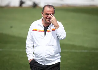 Galatasaray durmuyor! 2 yıldız birden...