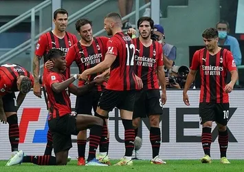 Dev maçta kazanan Milan!