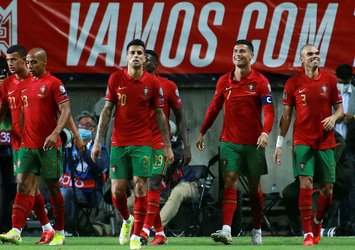 Ronaldo hat-trick yaptı Portekiz farklı kazandı