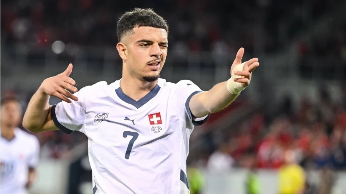 Beşiktaş Amdouni için devrede! Menajerinden transfer açıklaması Beşiktaş Amdouni için devrede! Menajerinden transfer açıklaması