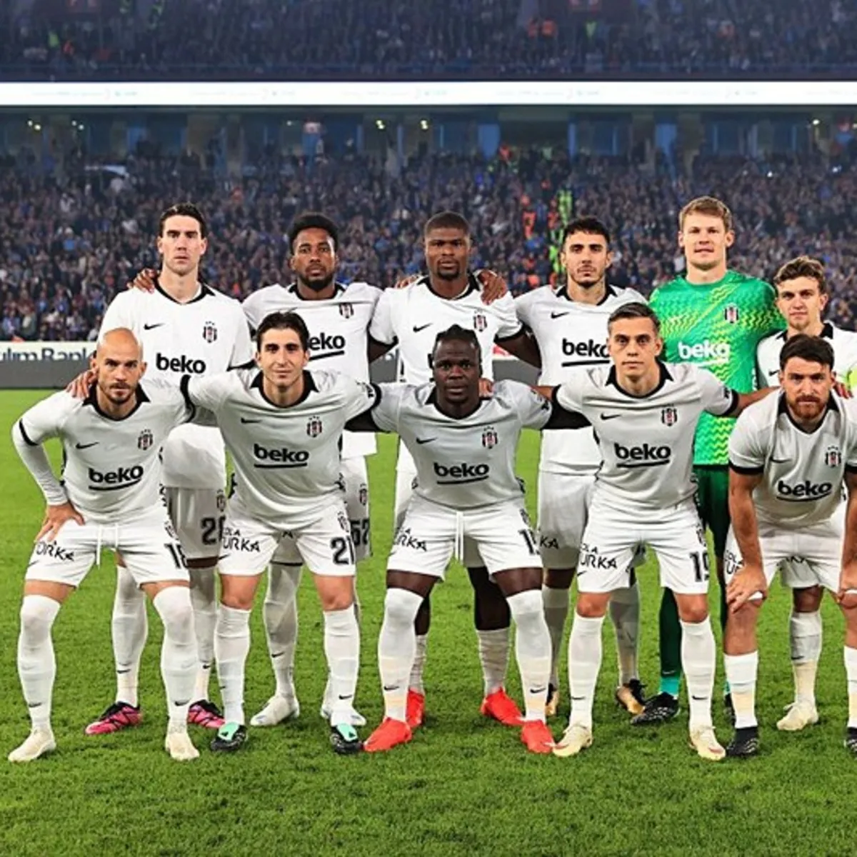 Beşiktaş UEFA Avrupa Ligi'nde 3'te peşinde! İşte Vincenzo Italiano'nun Crystal Palace maçı muhtemel 11'i