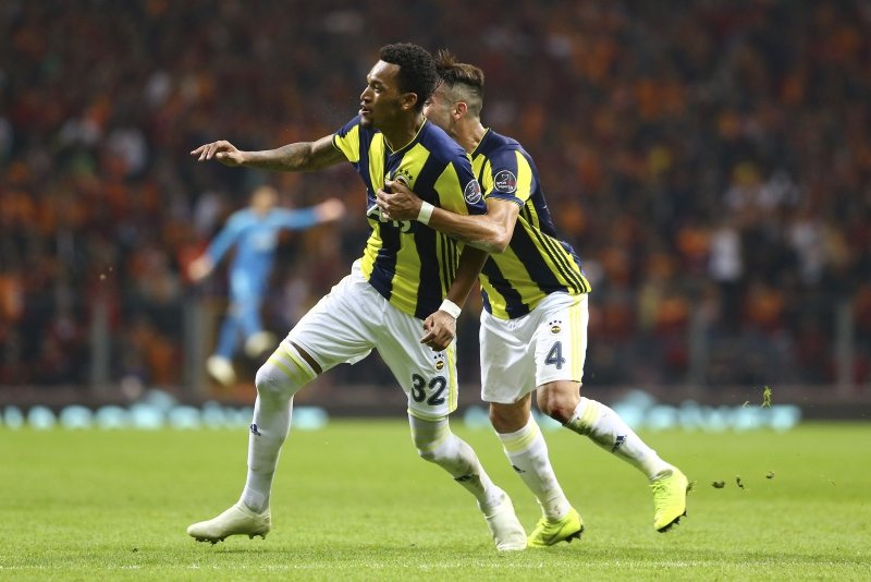 Fenerbahçe’de 2 yıldız kadroda yok!