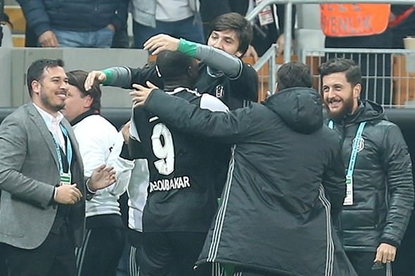Şenol Güneş ucuz kurtuldu!