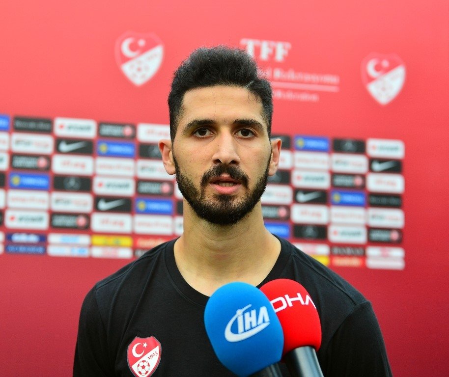 Fenerbahçe’den Emre Akbaba hamlesi