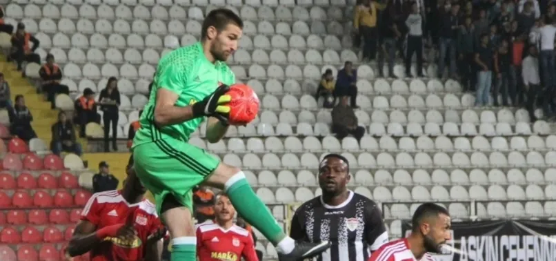 Sivasspor kalecisinden 'küfür' açıklaması