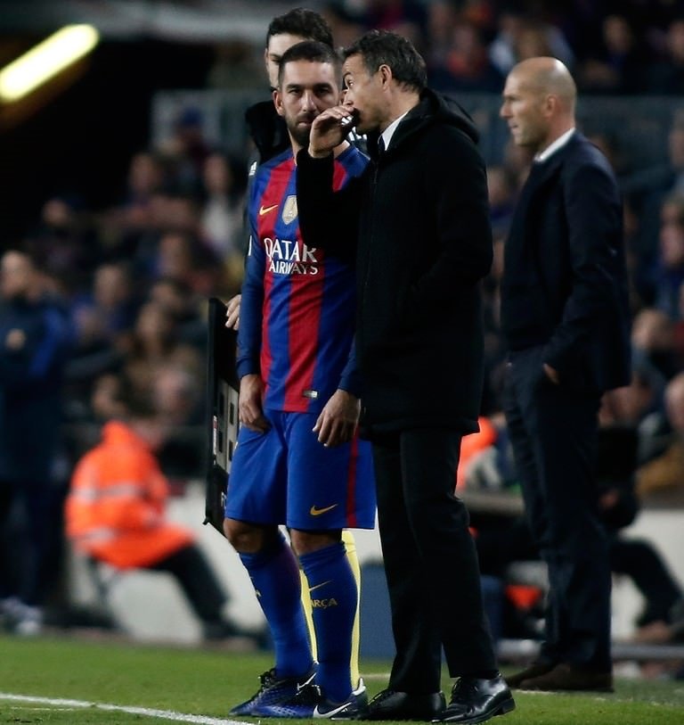Barcelona’da Arda Turan şoku