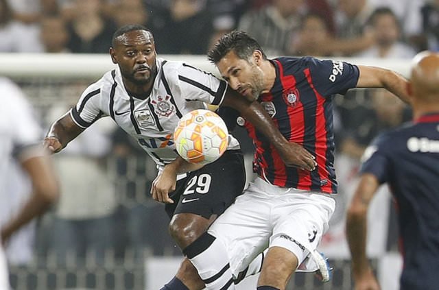 2015/2016 sezonunda futbolu bırakanlar