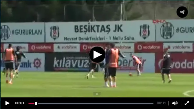 Olcay Şahan ve Tolgay Arslan idmanda kavga etti - 1