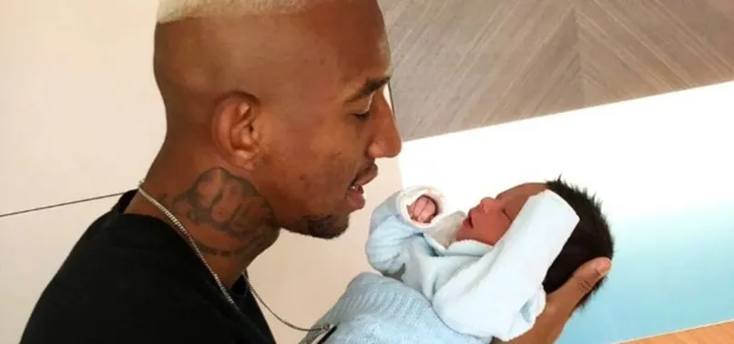 Talisca ikinci kez baba oldu