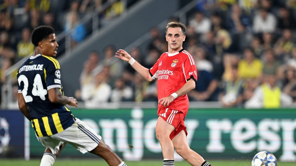 Fenerbahçe'ye transferi iptal mi oldu? Kerem Aktürkoğlu için flaş gelişme! Fenerbahçe'ye transferi iptal mi oldu? Kerem Aktürkoğlu için flaş gelişme!
