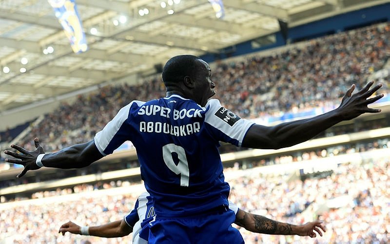 Aziz Yıldırım’dan sürpriz transfer hamlesi
