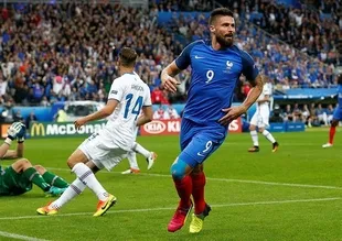 Horozlar, İzlanda'ya acımadı