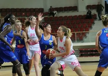 Kadınlar Ligi'nde yumruklar konuştu