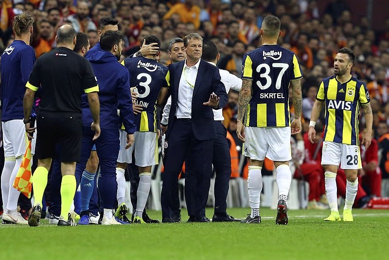Koeman’dan Mehmet Topal’a 2 özel görev