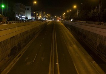 Hafta sonu sokağa çıkma yasağı hangi saatler arasında?