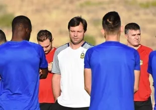 Ertuğrul Sağlam'dan hakem tepkisi
