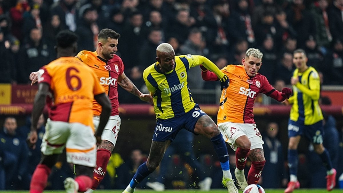 Fenerbahçe ve Galatasaray'dan büyük başarı! Avrupa devlerini solladılar Fenerbahçe ve Galatasaray'dan büyük başarı! Avrupa devlerini solladılar