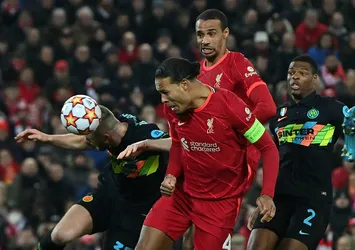 Inter kazandı Liverpool turladı!