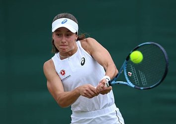 Zeynep Sönmez Polonya Açık'ta ikinci turda!