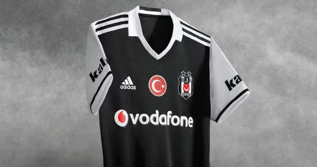 İşte Beşiktaş'ın yeni formaları - 1
