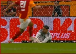 G.Saray'ın golü VAR'a takıldı!