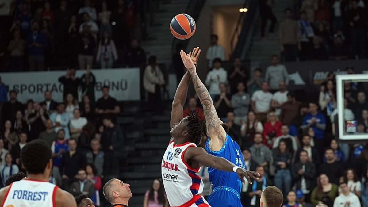 Anadolu Efes 92-76 Baskonia | MAÇ SONUCU - ÖZET Anadolu Efes 92-76 Baskonia | MAÇ SONUCU - ÖZET