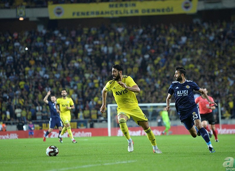 Fenerbahçe’den sürpriz transfer atağı! Menajeri Türkiye’ye geliyor