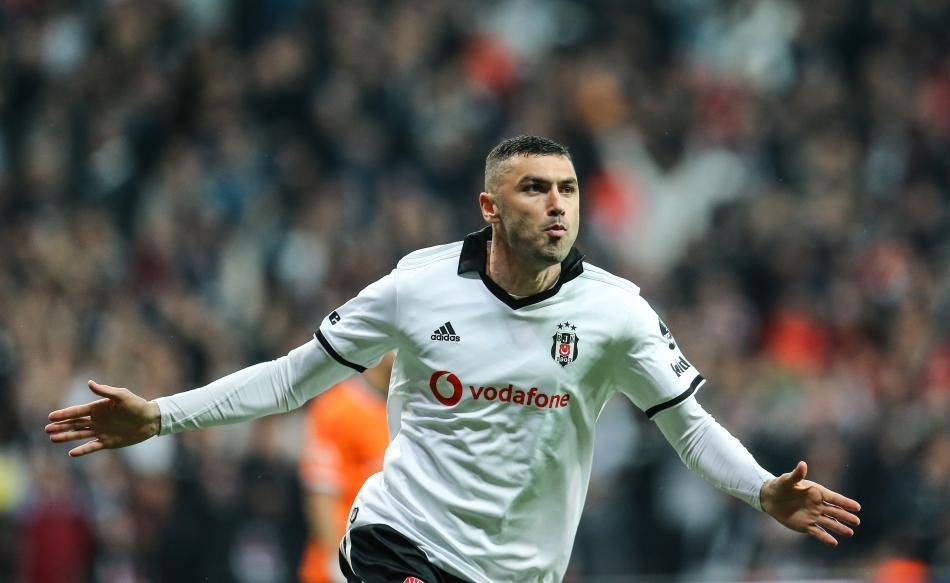 Beşiktaş - Başakşehir maçından kareler