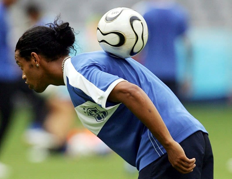 Ronaldinho, İstanbul’a geliyor