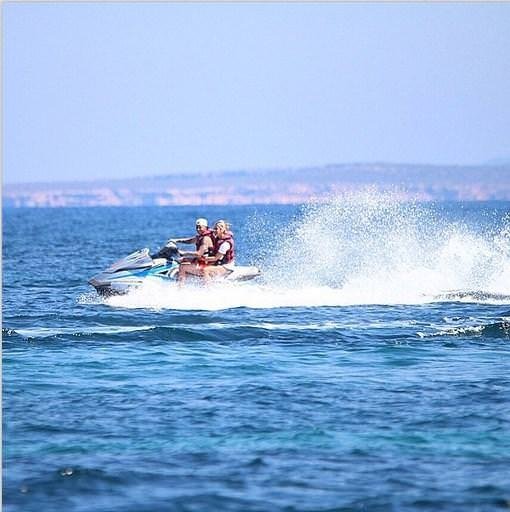 Ünlü futbolcuların tatil keyfi