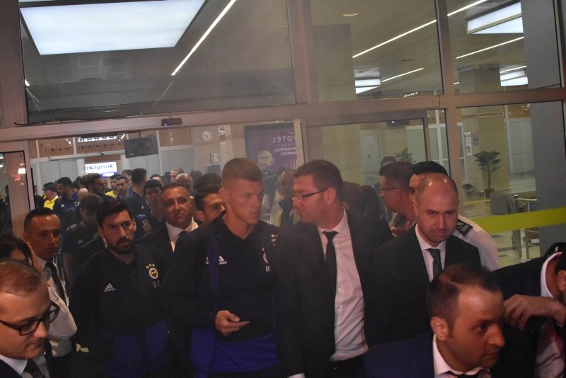 Fenerbahçe’ye Konya’da coşkulu karşılama!