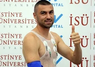 Burak Yılmaz sağlık kontrolünden geçti