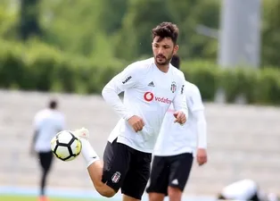 Tolgay Arslan'a kapı gösterildi