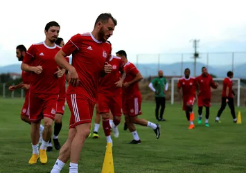Sivasspor Bolu'da çalışmalara başladı