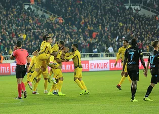 5-0'lık yenilgi hüngür hüngür ağlattı