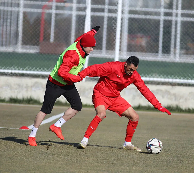 Rıza Çalımbay'dan Uğur Çiftçi açıklaması! "Trabzonspor..." - 1