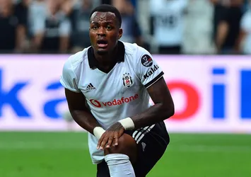 Larin'de menajer oyunu
