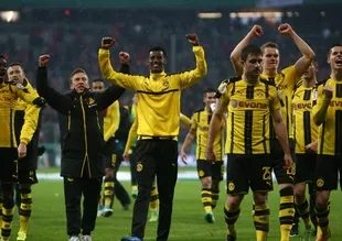 Borussia Dortmund, Bayern Münih’i devirdi
