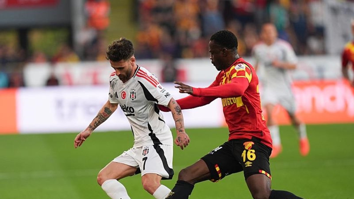 Rafa Silva'nın golüne ofsayt engeli! İşte o pozisyon Rafa Silva'nın golüne ofsayt engeli! İşte o pozisyon