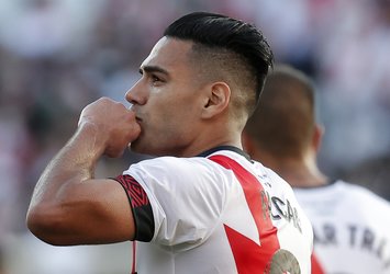 Falcao durdurulamıyor! 3. maçında da golünü attı