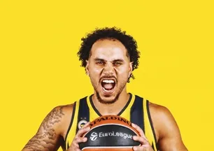 Shane Larkin F.Bahçe’de!