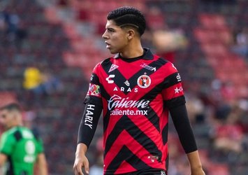 Kartal'ın yeni stoperini Meksika'da buldu!