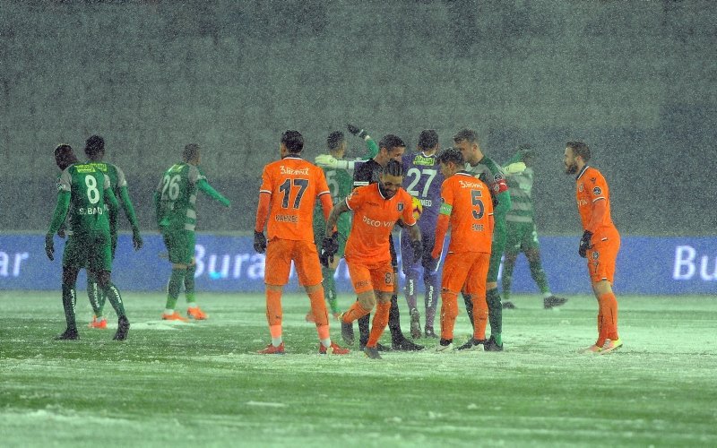 Damien Comolli’ye Başakşehir şoku!