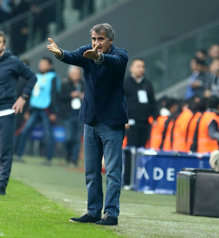 Şenol Güneş’ten oyuncularına uyarı