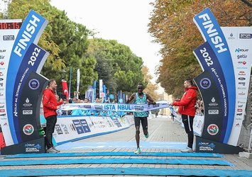 İstanbul Maratonu'nu erkeklerde Robert Kipkemboi kazandı