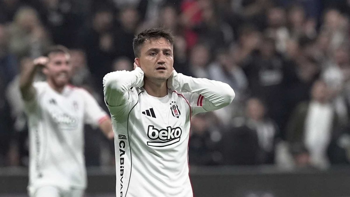 Beşiktaş'ta taraftarlardan Sergen Yalçın'a Cengiz Ünder'e şok tepki!