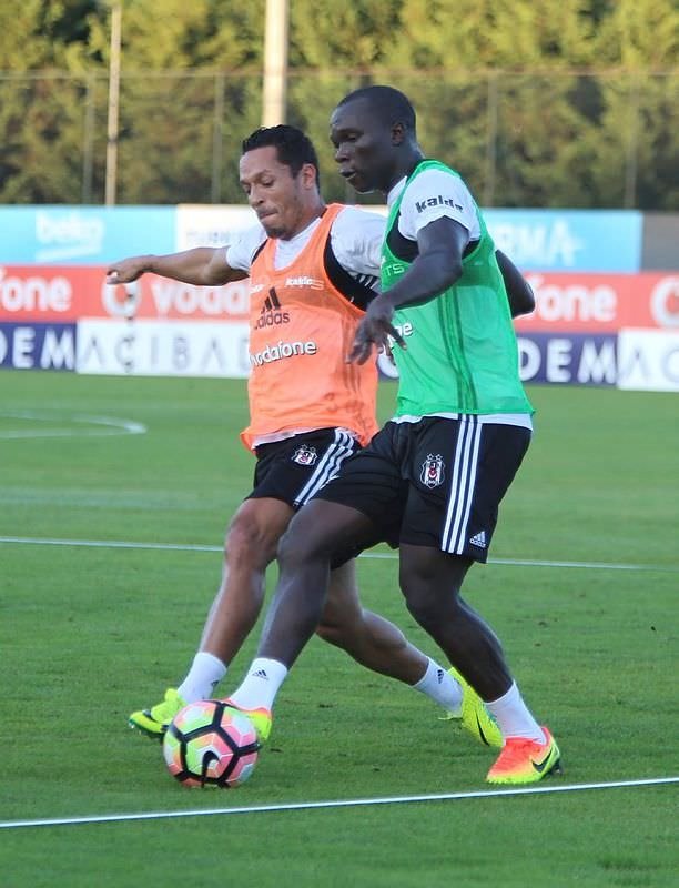 Beşiktaş’ta 5 futbolcu kadro dışı